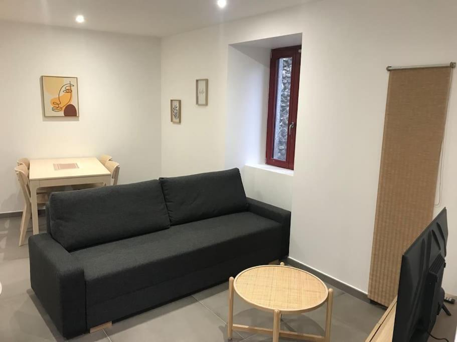 Maison Au Coeur De La Dolce Via Et Via Rhona Beauchastel 外观 照片