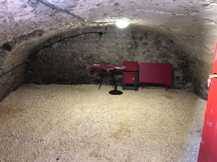 Maison Au Coeur De La Dolce Via Et Via Rhona Beauchastel 外观 照片